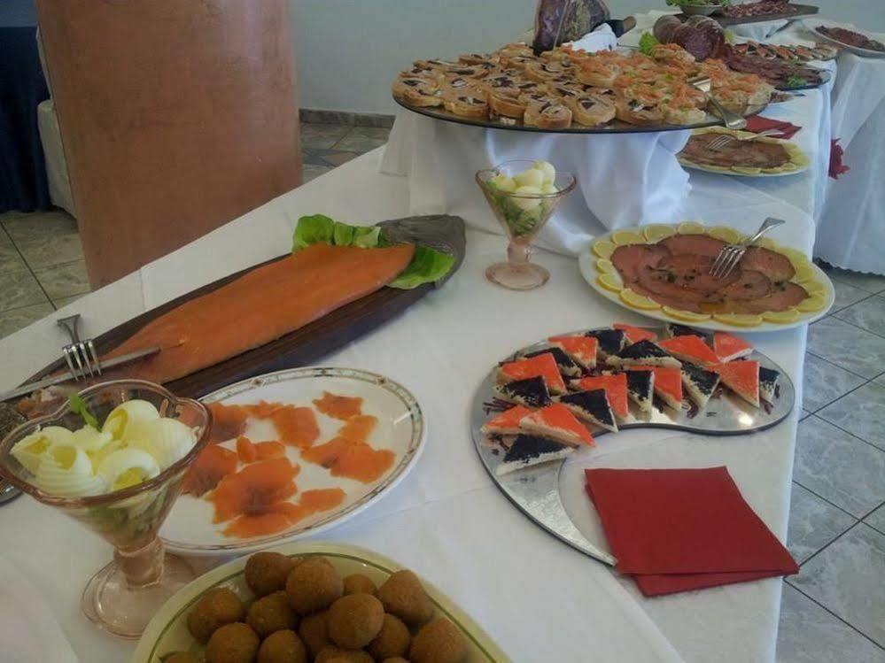 Hotel Ristorante Farneta Κορτόνα Εξωτερικό φωτογραφία